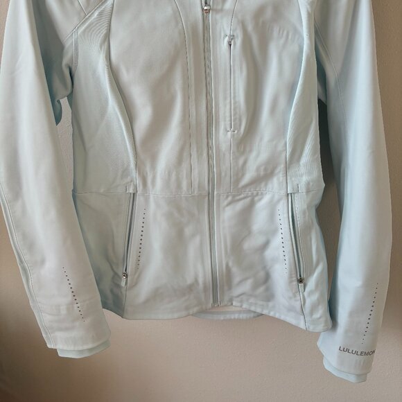 Lululemon Cross Chill Performance Jacket - Picture 4 of 4